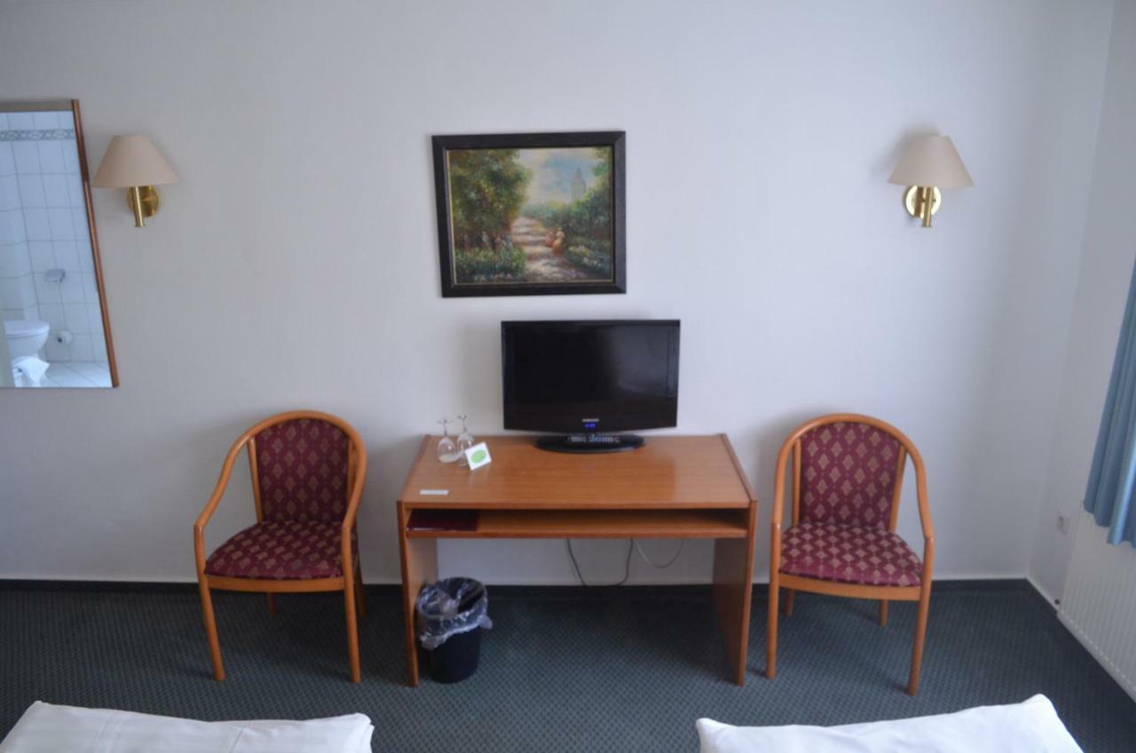 Hotel Zur Post Neubruchhausen Exterior foto